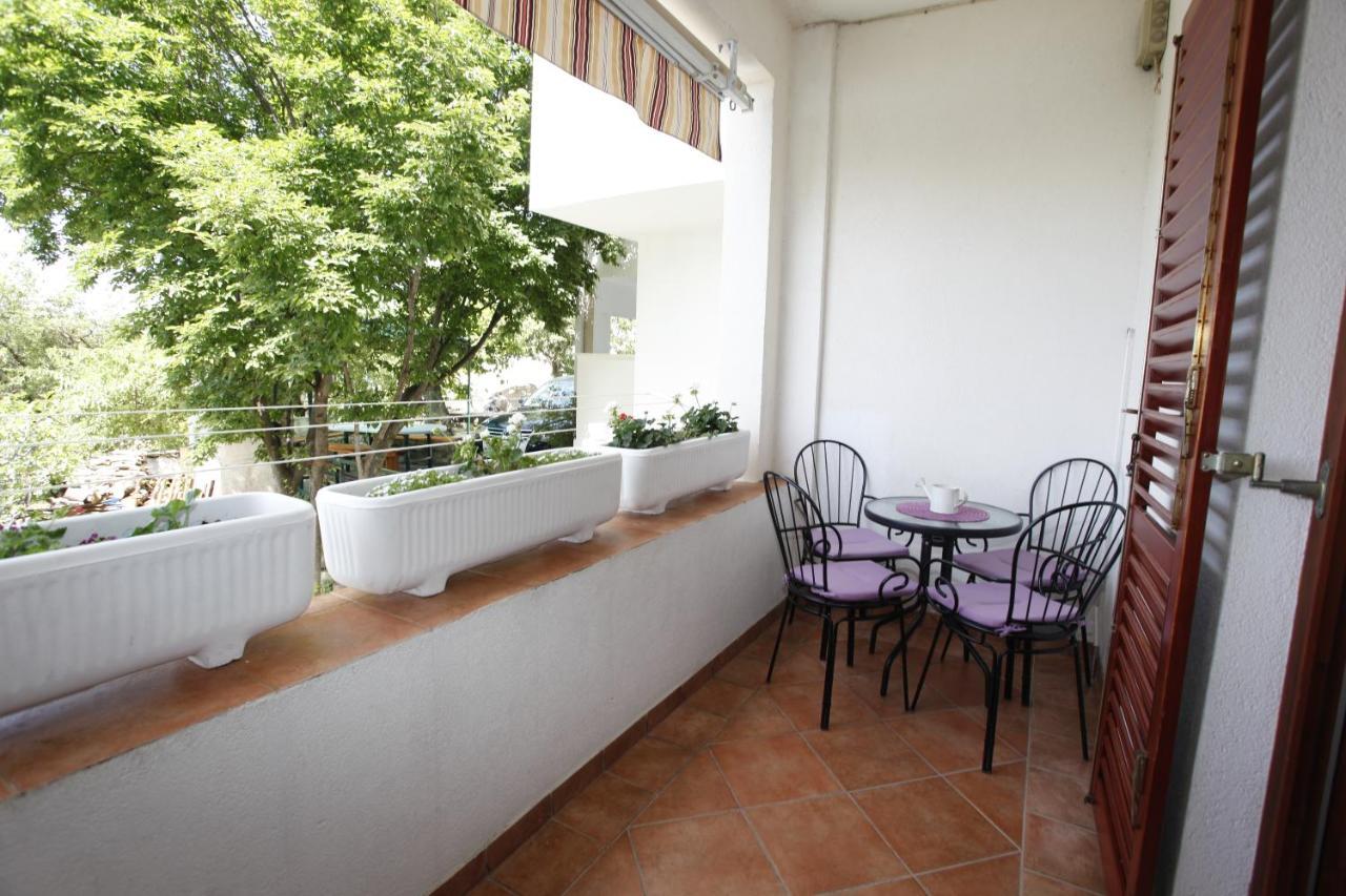 Apartments Rustica Макарська Екстер'єр фото