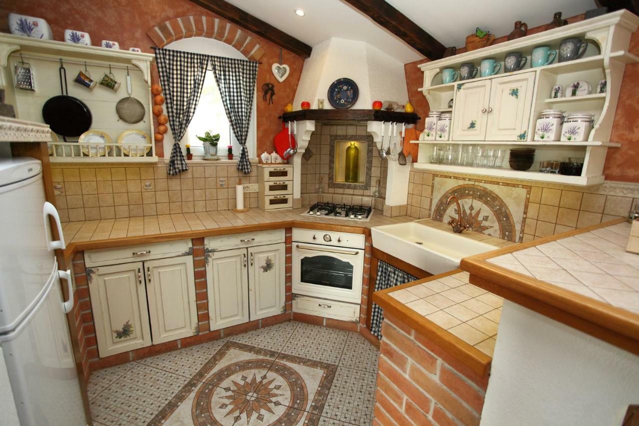 Apartments Rustica Макарська Екстер'єр фото